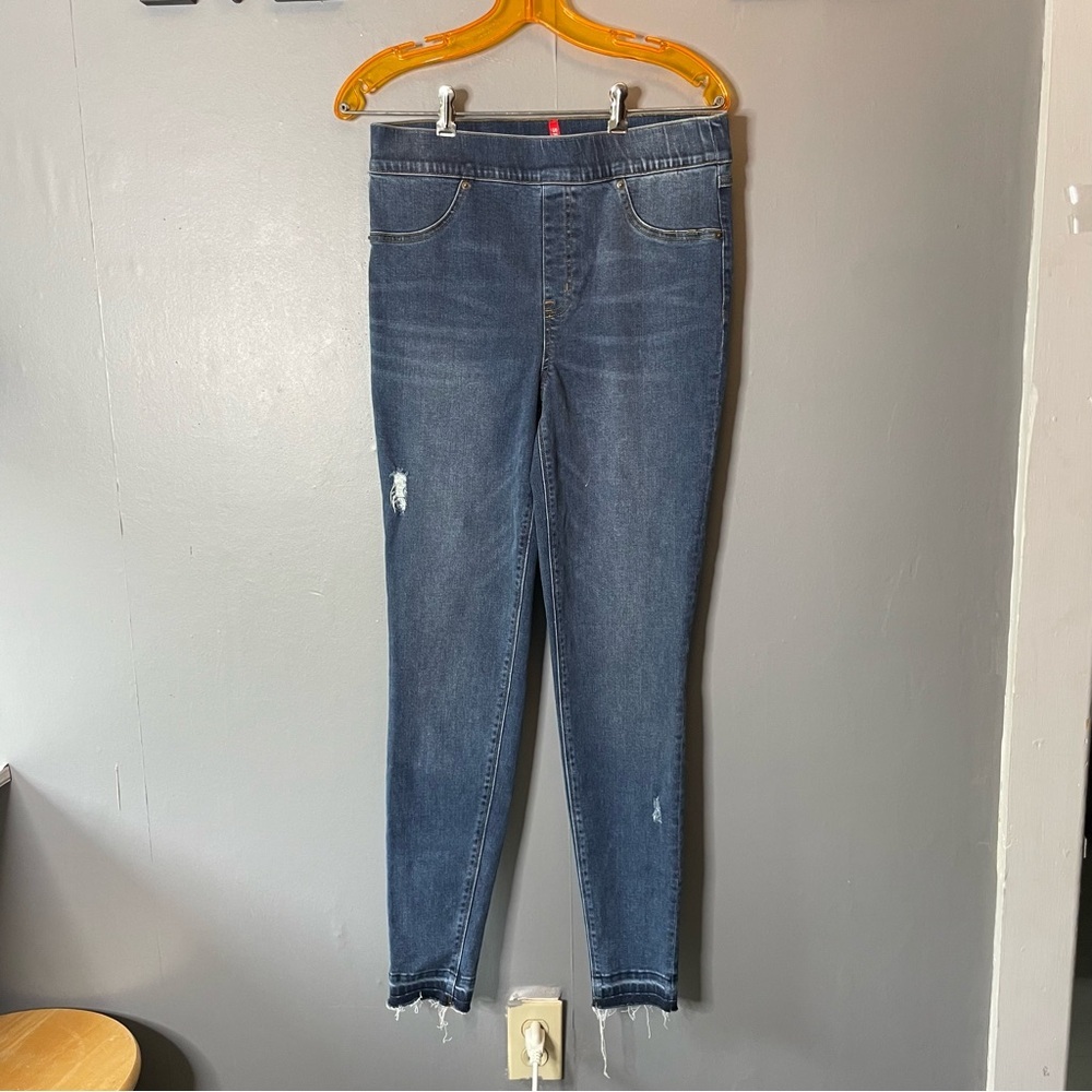 SPANX Distressed Ankle Skinny Jeans in Medium Wash Size large stretch